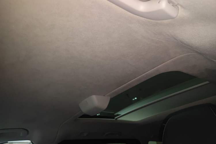 Used Mercedes-Benz V-Class 2021 V 260 L Long-wheelbase Luxury Edition