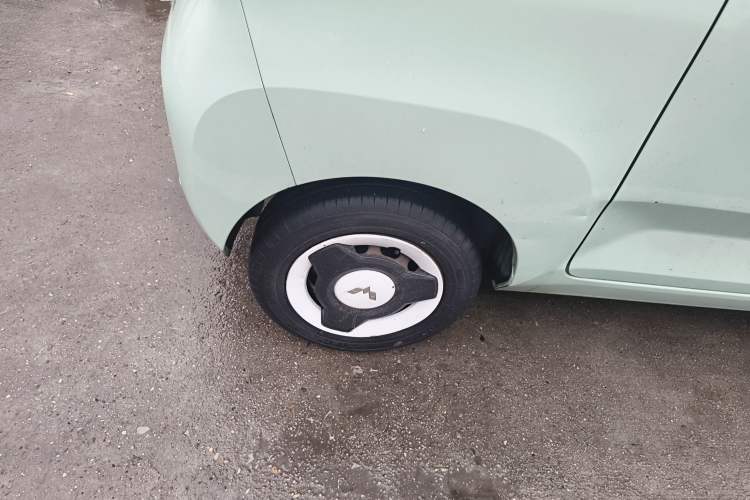 Used Wuling Hongguang MINIEV 2022 Macaron Premium Model – Lithium Iron Phosphate
