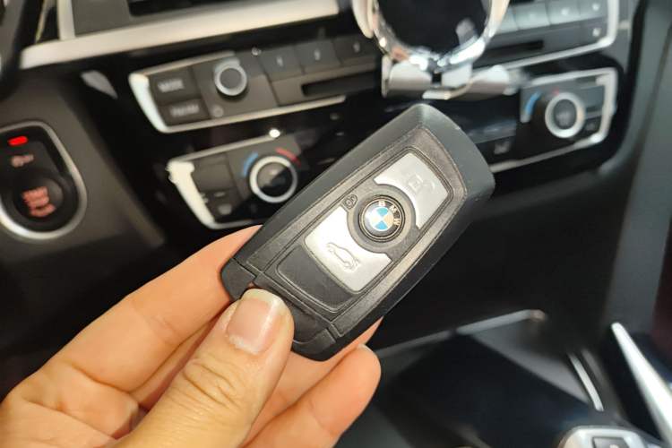 Used BMW 3 Series 2017 320Li Fashion Model