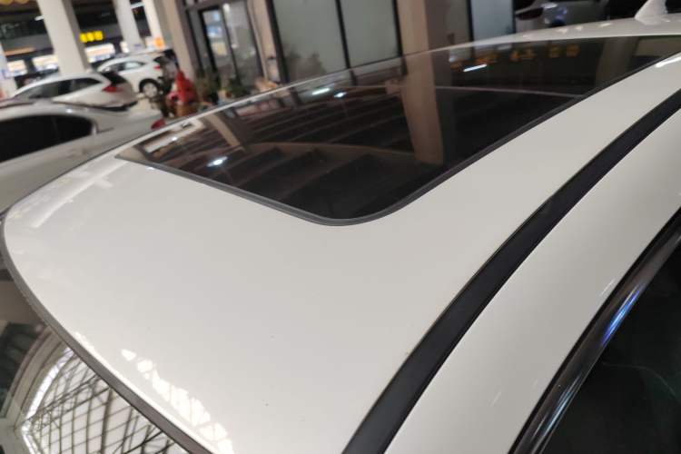 Used Honda CR-V 2017 240TURBO CVT Front-Wheel Drive Fashion Edition