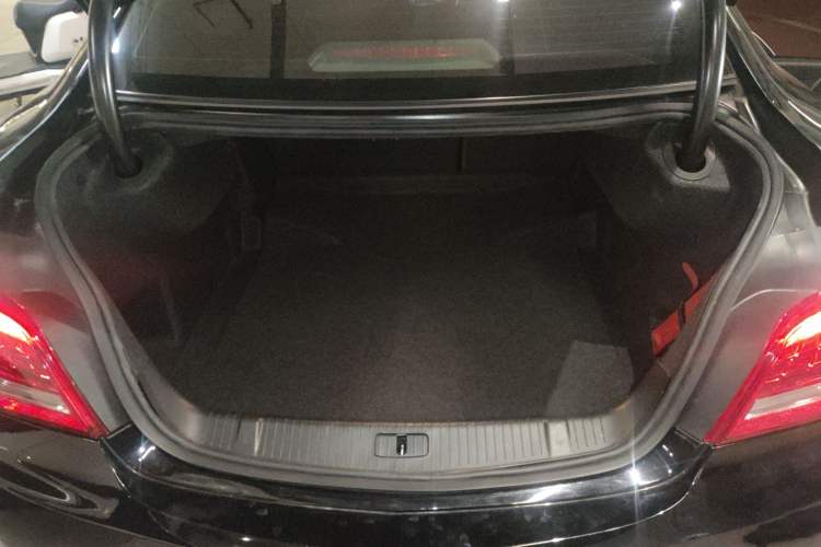 Used Buick LaCrosse 2013 2.4L SIDI Leading Comfort Version
