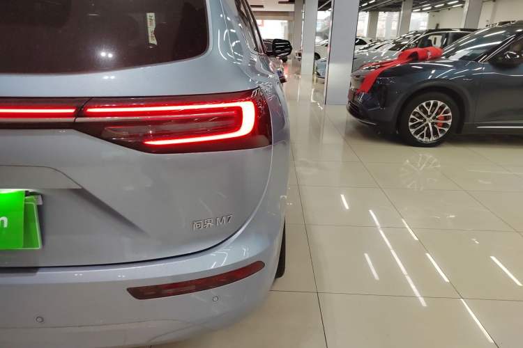 Used Hima AITO M7 2024 1.5T Intelligent Driving 4WD Max Edition 5 Seats Right Rear Taillight