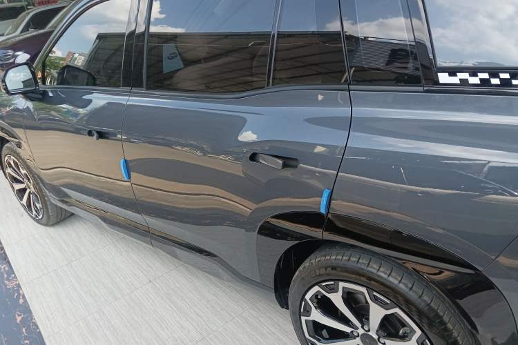 Used AION V 2024 Aion Tyrannosaurus 650 LiDAR Edition
