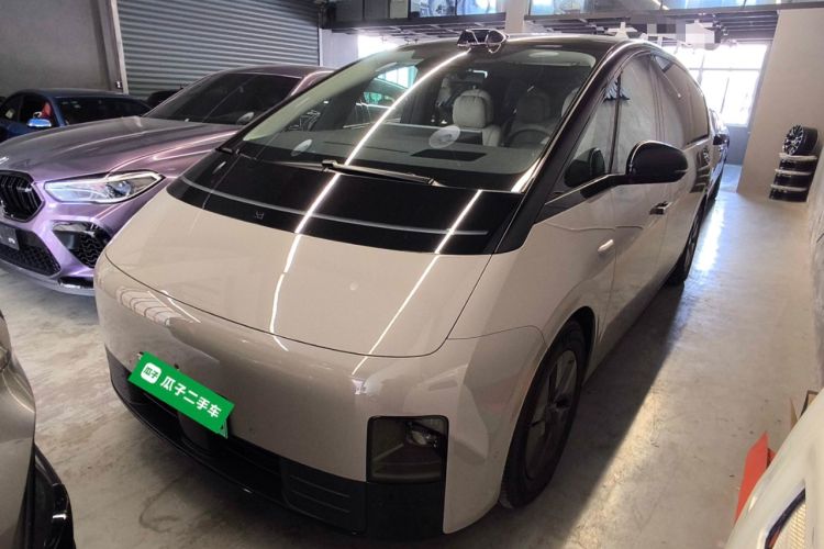 Used Li Auto MEGA 2024 Ultra Model