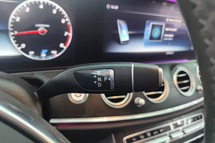 Used Mercedes-Benz E-Class 2018 E 300 L Sporty and Stylish Model