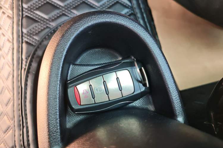 Used ORA Black Cat 2021 351 km Luxury Version
