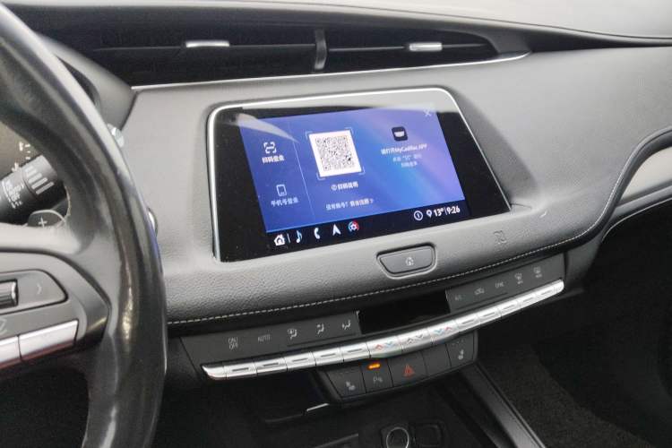 Used Cadillac XT4 2020 28T Two-Wheel-Drive Leading Version