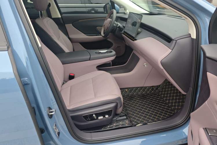 Used Hongqi Tiangong 06 2025 660 4x4 Smart Selection Edition