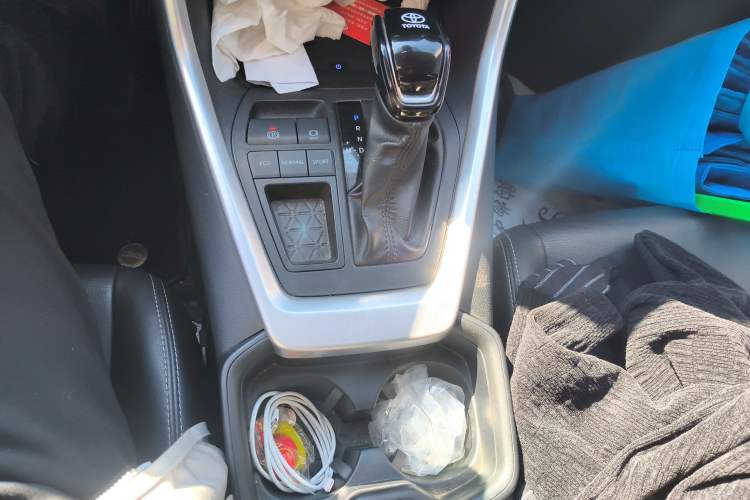 Used Toyota Wildlander 2022 2.0L CVT Two-Wheel Drive Luxury Edition