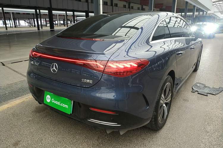 Used Mercedes-Benz EQE 2022 350 Luxury Edition Rear Right 45 Deg