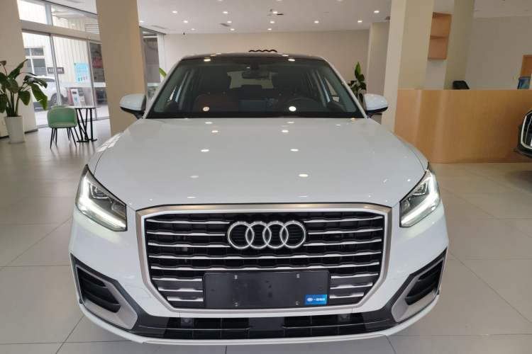 Used Audi Q2L 2020 35 TFSI Fashionable and Elegant Model
