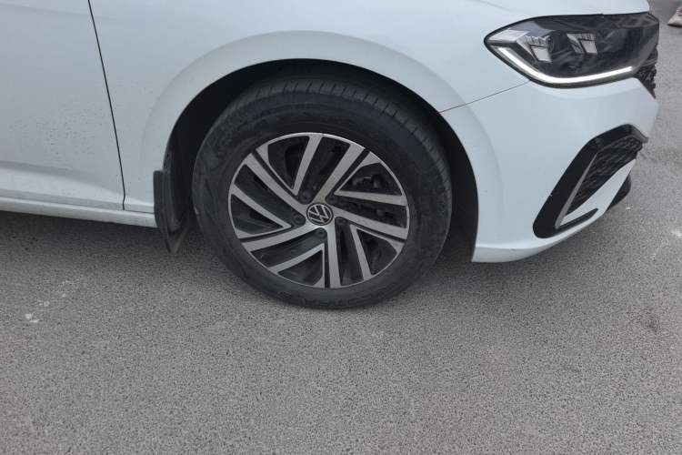 Used Volkswagen Lavida 2023 280TSI DSG Starry Sky Deluxe Edition Right Front Wheel Hub