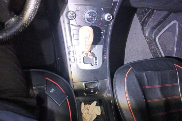 Used Luxgen Great 7 SUV 2013 Limited-Edition Sharp Edition 2.2T All-Wheel-Drive Prestige Model
