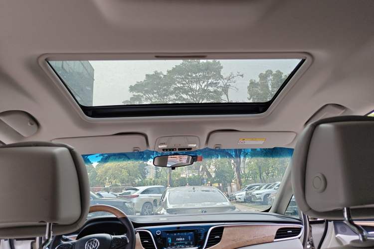 Used Buick GL8 2018 ES 28T Luxury Model China VI Standard
