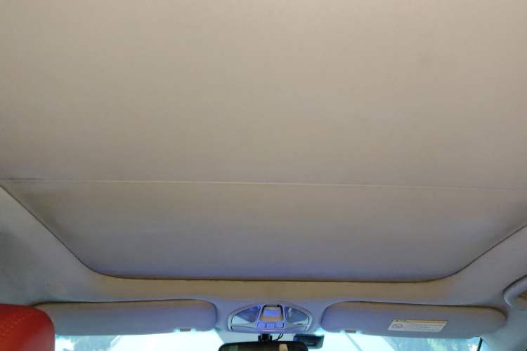 Used Hyundai Santa Fe 2013 2.4L Automatic Two-Wheel Drive Smart Version Headliner