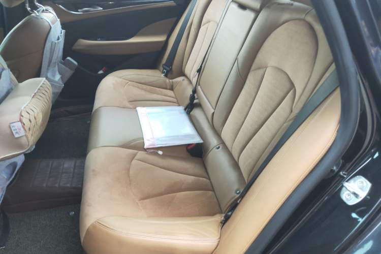 Used Buick LaCrosse 2016 20T Luxury Model
