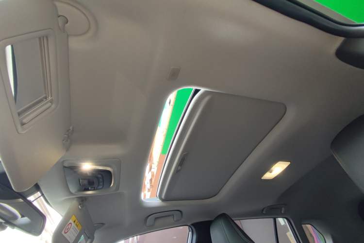 Used Toyota FRONTLANDER 2022 2.0L CVT Luxury Edition