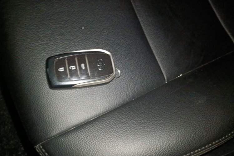 Used Toyota Corolla 2018 1.2T S-CVT GL Smart Enjoyment Version Vehicle Key