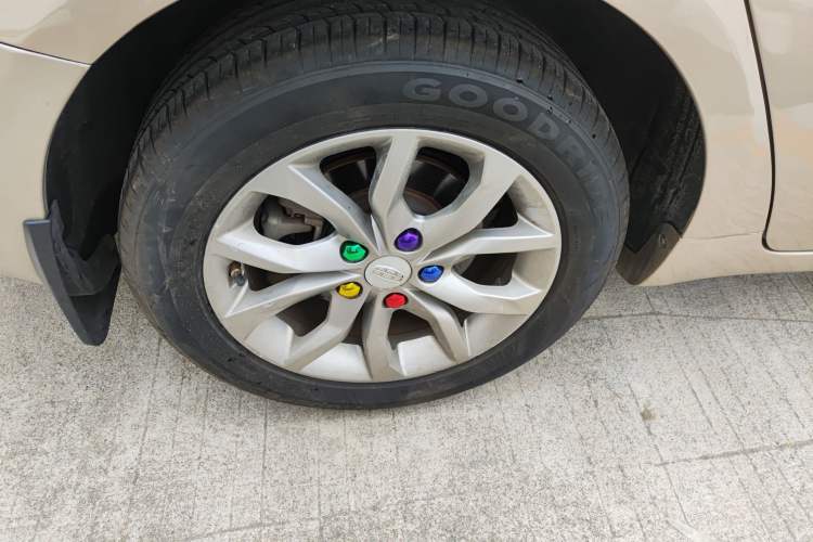 Used Geely Auto Emgrand GL 2017 1.8L DCT Elite Model Right Rear Wheel Hub