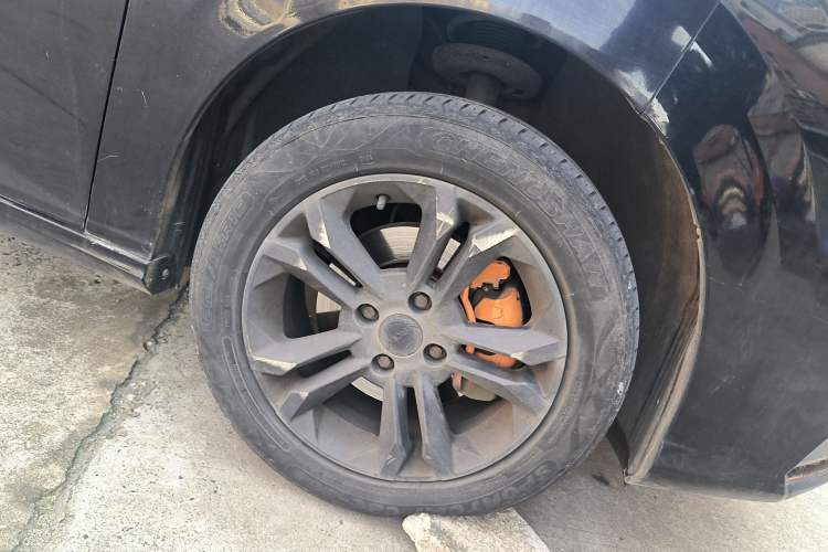 Used Dongfeng Aeolus Yixuan 2023 Mach Edition 1.5L Automatic Chasing Shadow Version
