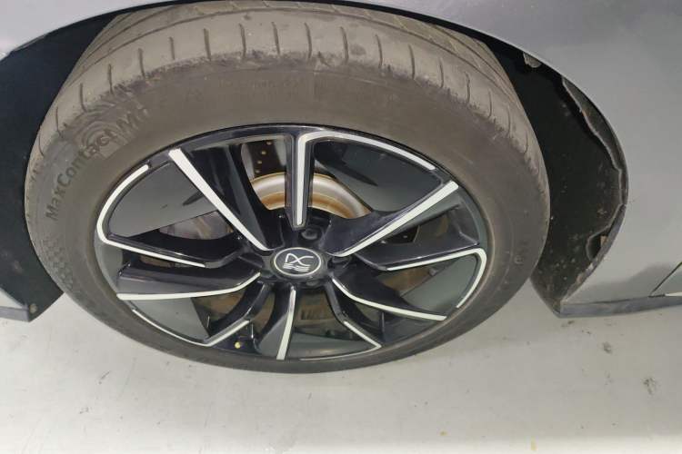 Used BYD Han 2020 EV Four-Wheel Drive High-Performance Flagship Model Left Front Wheel Hub