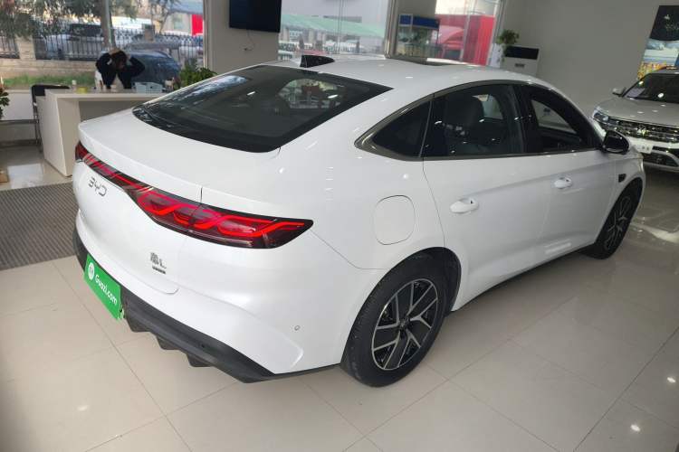 Used BYD Qin L 2025 DM-i Smart Drive 120KM Superior Model Rear Right 45 Deg
