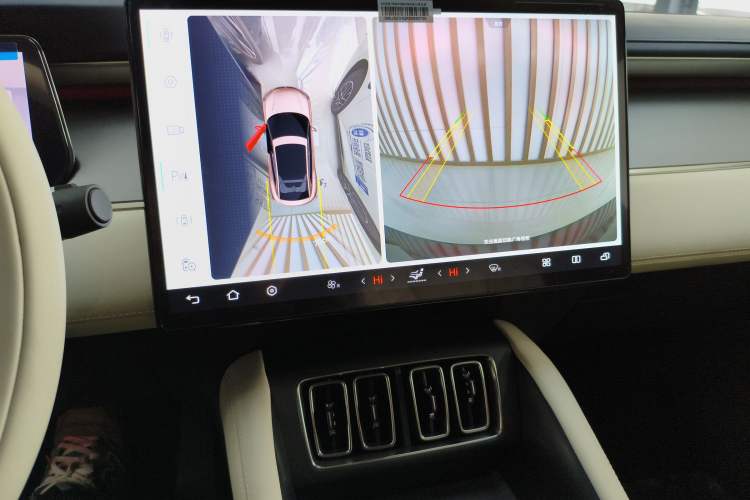 Used BYD Song L EV 2025 550 km Excellence Version Audio And AC Panel