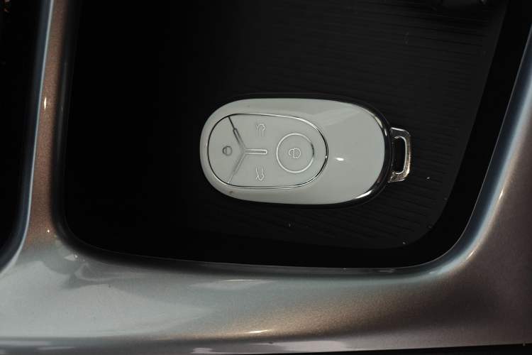 Used Geely Galaxy Geome 2026 Model 310km Youth Edition
