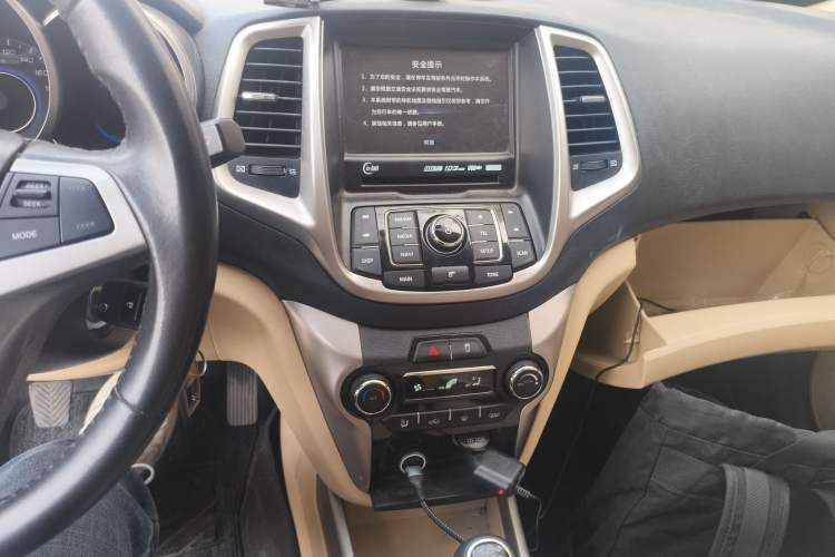 Used Changan Eado 2015 1.6L Manual Luxury Model China IV Standard