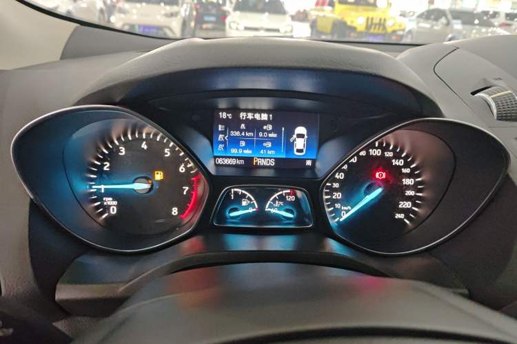 Used Ford Kuga 2017 EcoBoost 180 Two-Wheel-Drive Luxury Wing Edition
