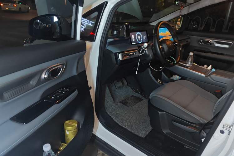 Used AION Y 2023 Plus 510 Enjoy Edition
