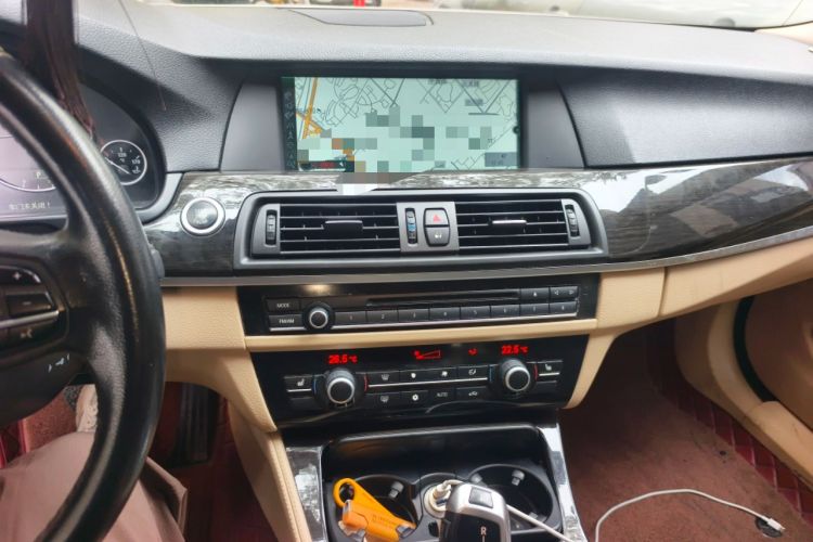 Used BMW 5 Series 2013 530Li Leading Model