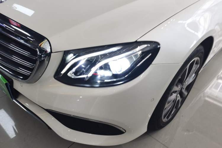 Used Mercedes-Benz E-Class 2019 Facelifted E 300 L Stylish Version
