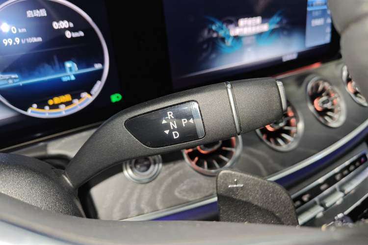 Used Mercedes-Benz CLS 2018 CLS 300 Luxury Model Gear Lever