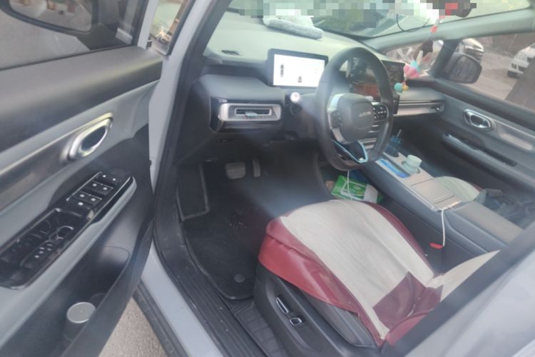 Used AION Y 2023 Plus 510 Smart Edition Driver Seat