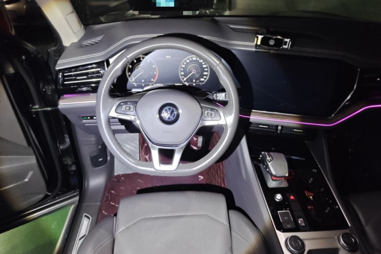Used Volkswagen Touareg 2019 2.0TSI Ruiyi Edition China VI Standard Steering Wheel