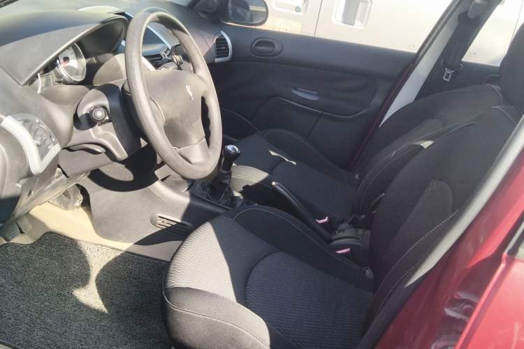 Used Peugeot 207 2011 Hatchback 1.4L Manual Yule Edition
