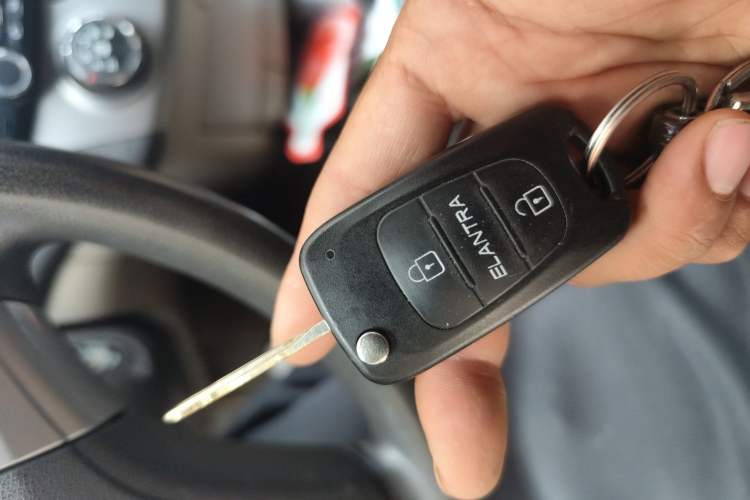 Used Hyundai Celesta 2011 1.6L Manual Comfort Edition