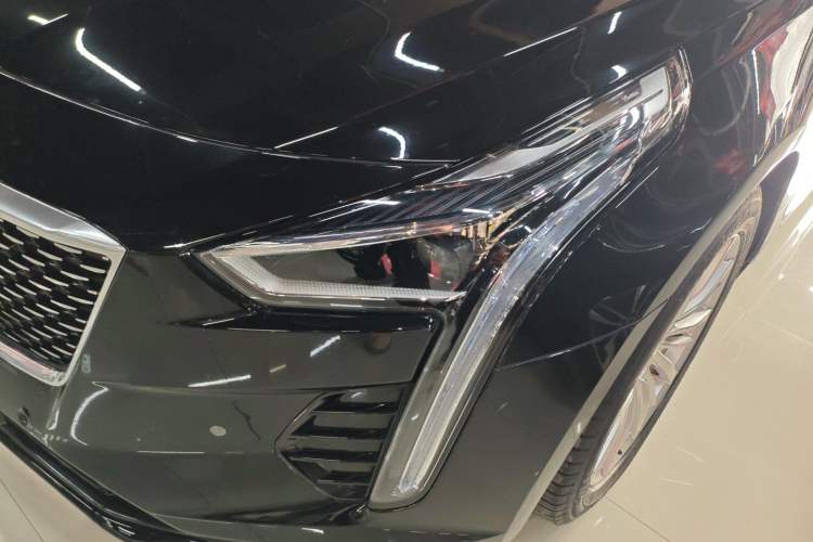 Used Cadillac CT6 2019 28T Luxury Model