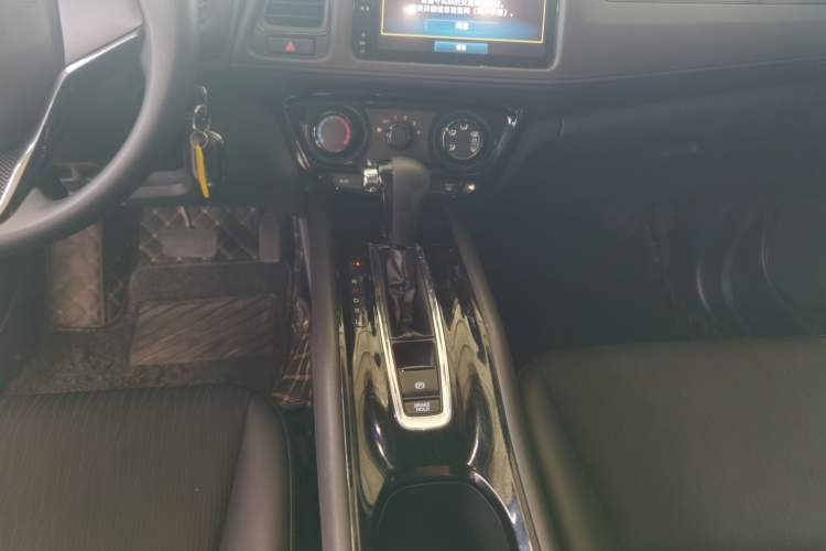 Used Honda Vezel 2020 1.5L CVT Pioneer Edition