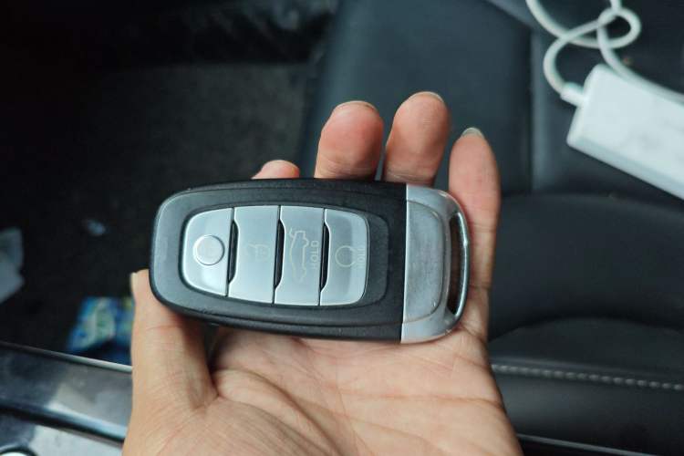 Used Hongqi H5 2019 30TD Dynamic Edition
