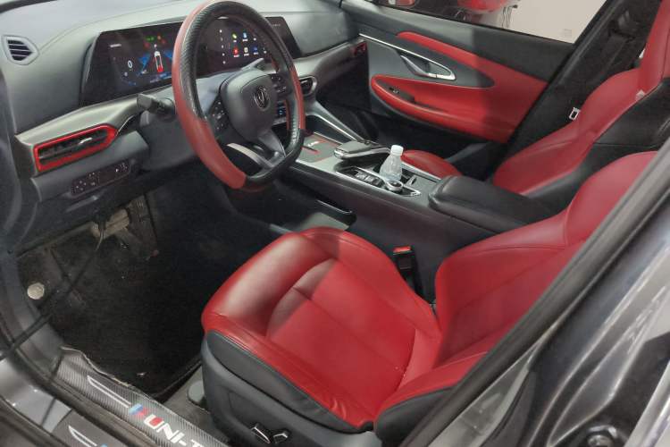 Used Changan UNI-T 2020 1.5T Prestige Version
