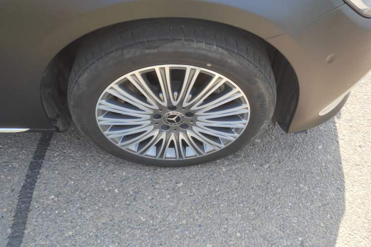 Used Mercedes-Benz E-Class 2023 Updated E 300 L Luxury Edition
