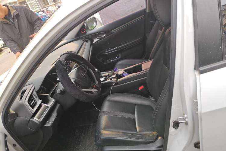 Used Honda Civic 2019 220TURBO CVT Power Edition China VI Emission Standard Left Front Seat