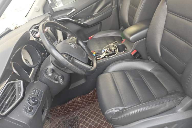 Used MG GS 2016 1.5TGI TST Luxury Edition Left Front Seat