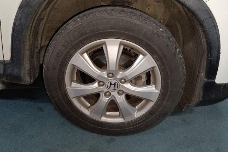 Used Honda CR-V 2012 2.0L two-wheel drive urban version
