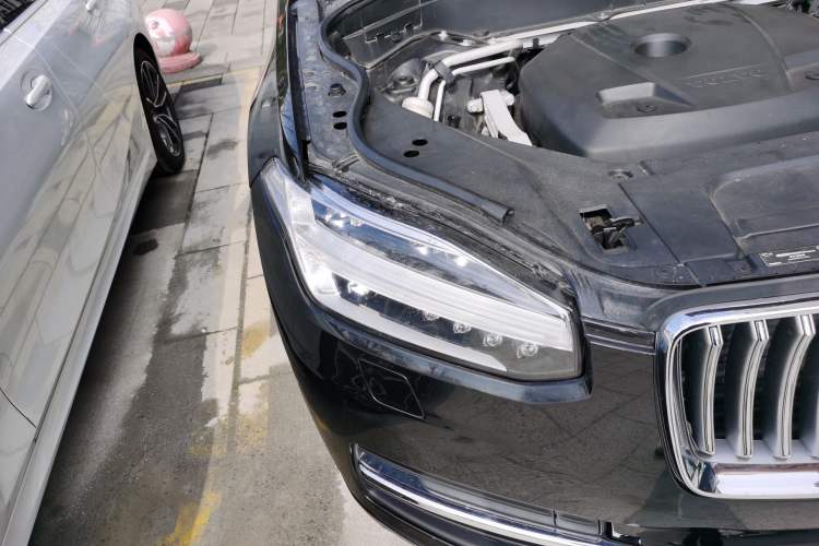 Used Volvo XC90 2017 T6 Zhiyi Edition 5-seater Right Front Headlight