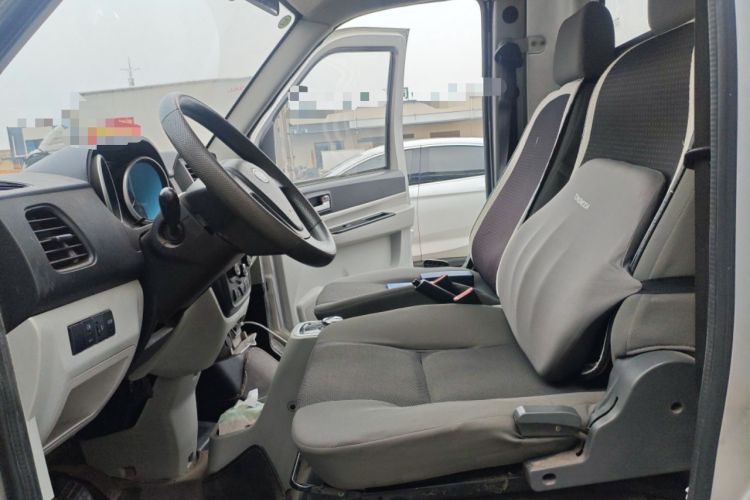 Used Karry Youyou EV 2022 SQR5037 Comfort-Style Van
