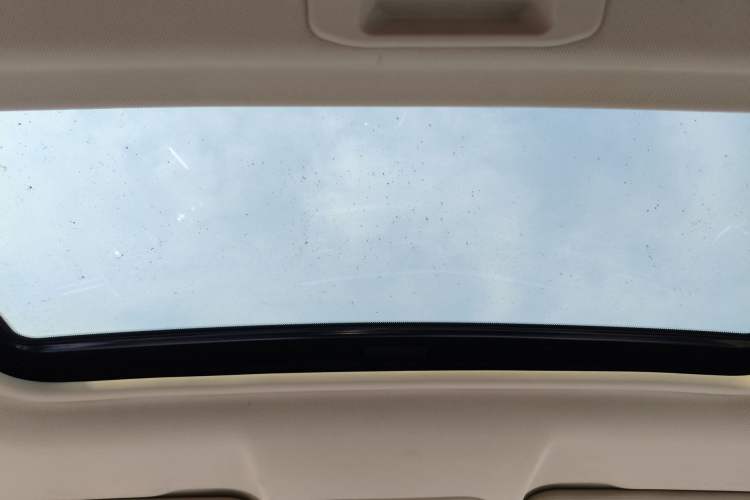 Used Dongfeng Fengon 580 2020 1.5T Manual Luxury Version
