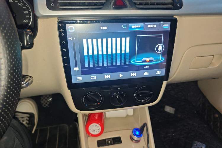 Used Volkswagen Bora 2012 1.6L Manual Fashion Edition
